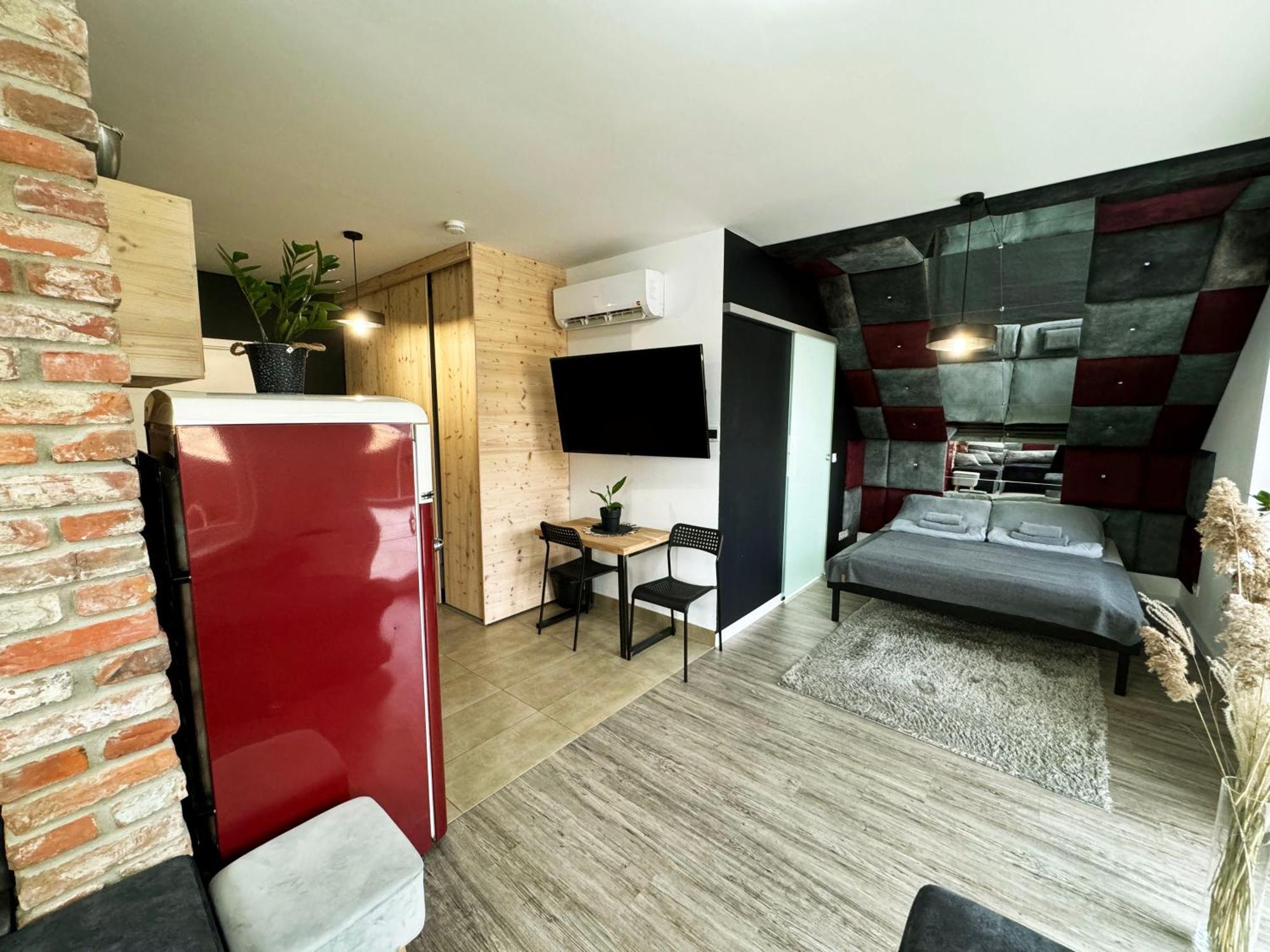 Pokoje Pod Palacem Koszecin Exterior foto