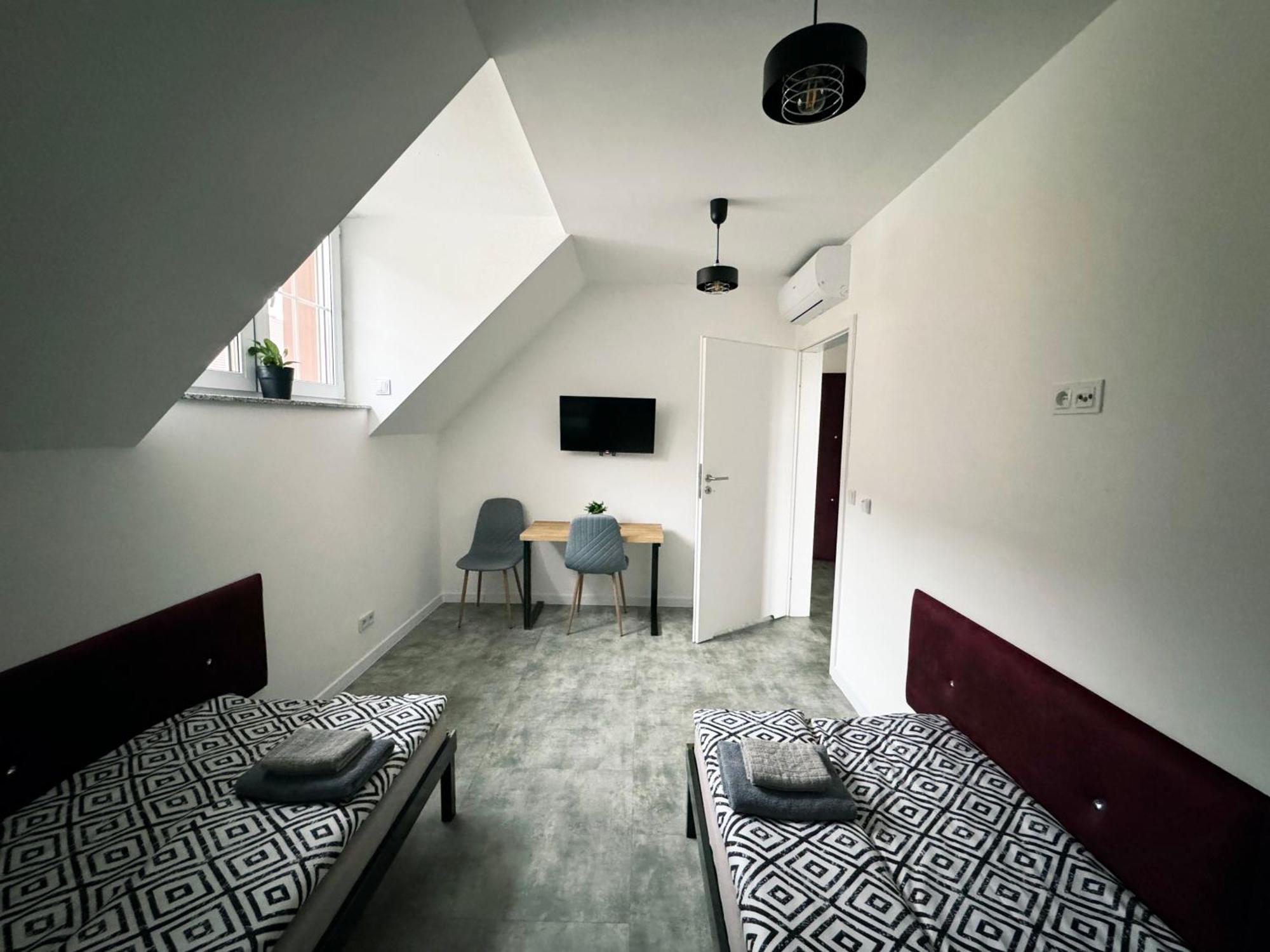 Pokoje Pod Palacem Koszecin Exterior foto