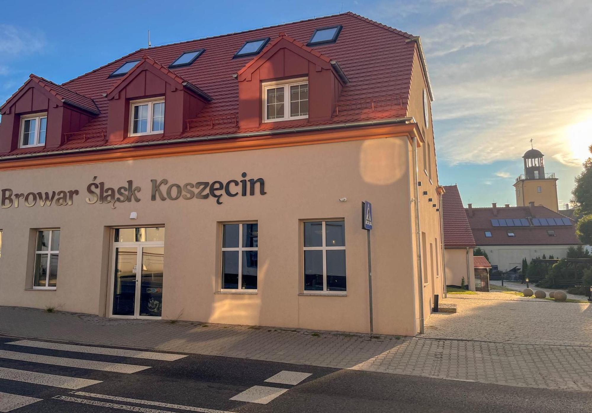 Pokoje Pod Palacem Koszecin Exterior foto